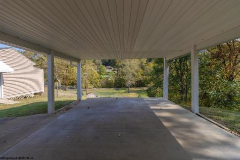 163 Hutchinson Hollow Road Mount Clare WV 26408