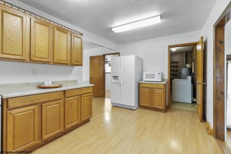 163 Hutchinson Hollow Road Mount Clare WV 26408