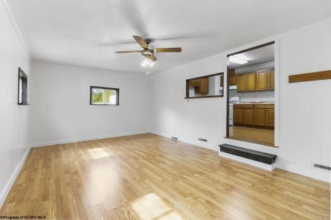 163 Hutchinson Hollow Road Mount Clare WV 26408