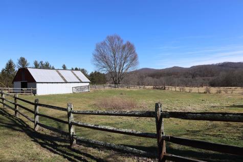 561 Creed Isner Road Kerens WV 26276