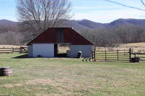 561 Creed Isner Road Kerens WV 26276
