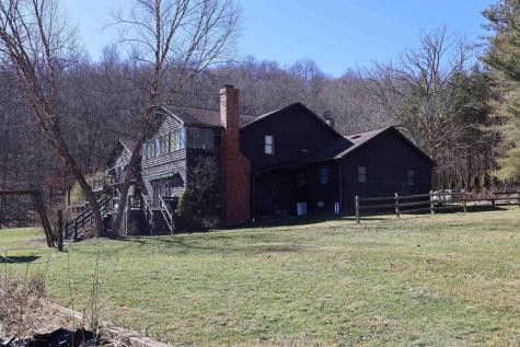 561 Creed Isner Road Kerens WV 26276