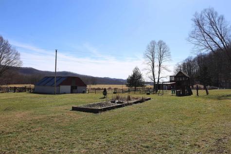 561 Creed Isner Road Kerens WV 26276