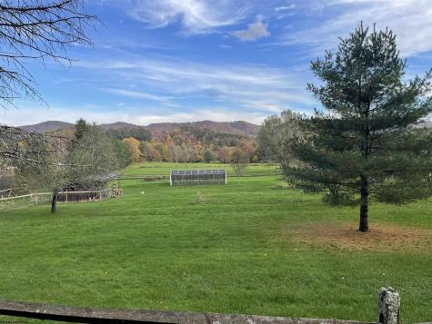 561 Creed Isner Road Kerens WV 26276