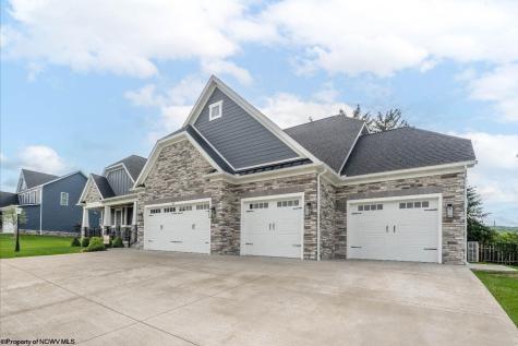 62 Hidden Brook Circle Morgantown WV 26508