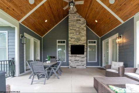 62 Hidden Brook Circle Morgantown WV 26508