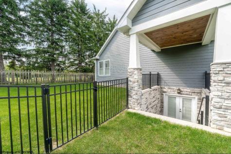 62 Hidden Brook Circle Morgantown WV 26508