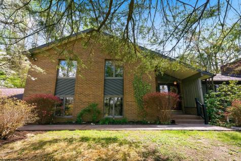 606 Poplar Woods Drive Morgantown WV 26505