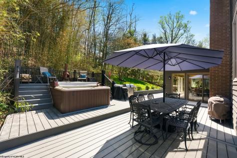 606 Poplar Woods Drive Morgantown WV 26505