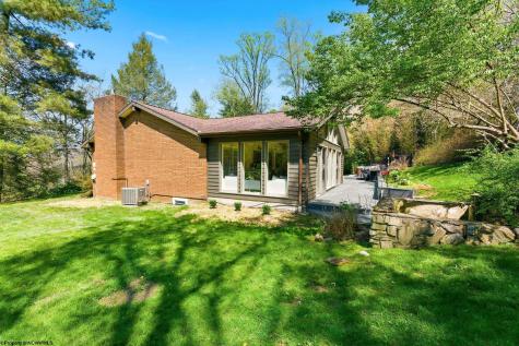 606 Poplar Woods Drive Morgantown WV 26505