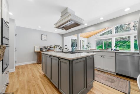 606 Poplar Woods Drive Morgantown WV 26505