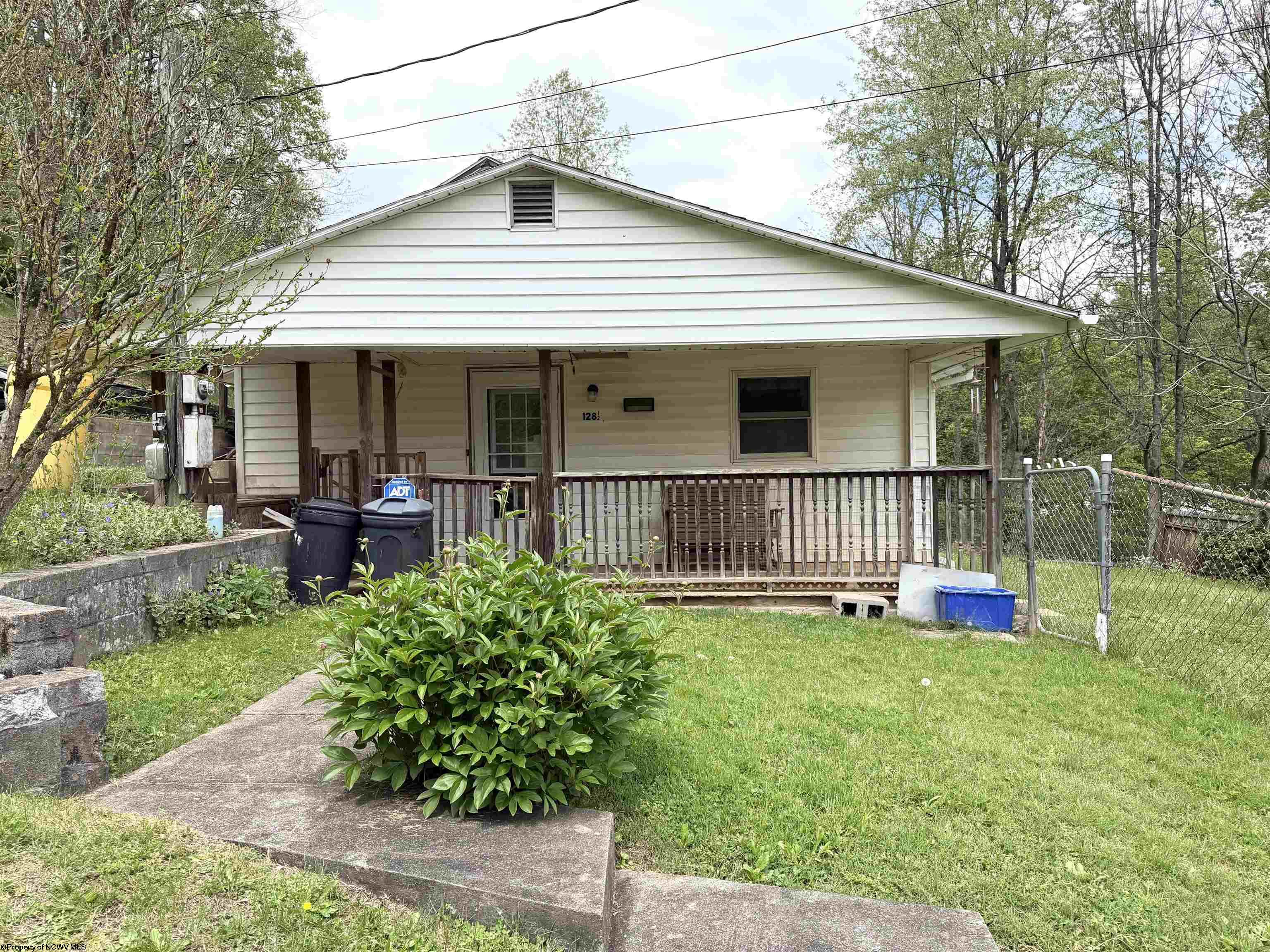 128 Valley Street Salem WV 26426