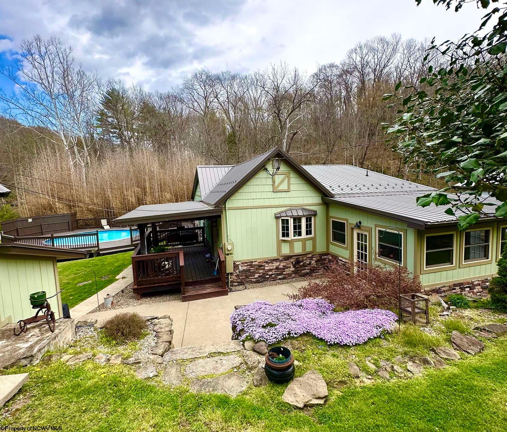 231 Catawba Road Fairmont WV 26554