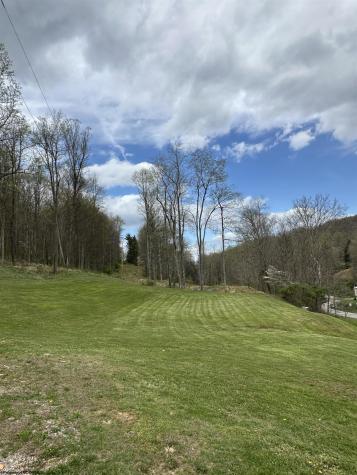 231 Catawba Road Fairmont WV 26554