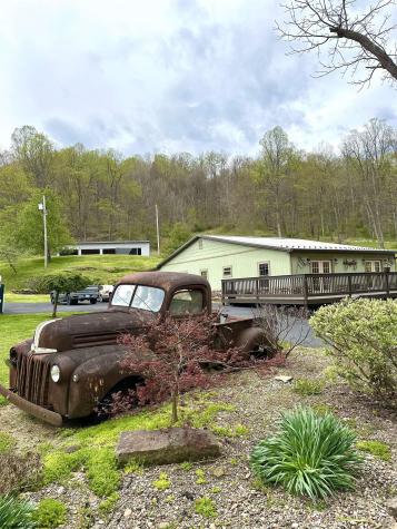 231 Catawba Road Fairmont WV 26554