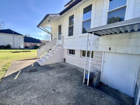 428 James Street Bridgeport WV 26330