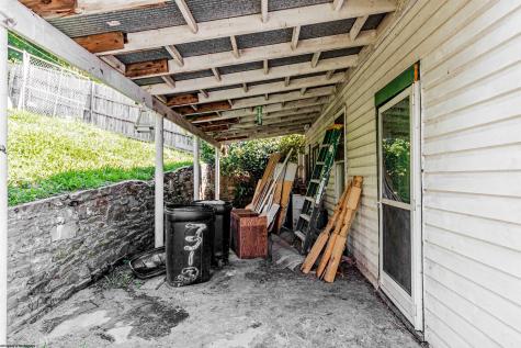 313 View Avenue Fairmont WV 26554