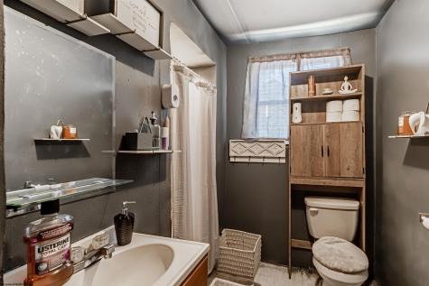 313 View Avenue Fairmont WV 26554