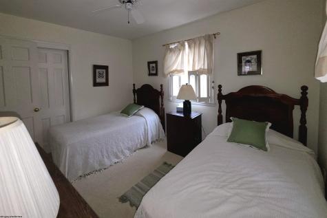 630 Killarney Drive Morgantown WV 26505