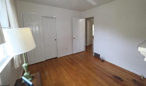 630 Killarney Drive Morgantown WV 26505