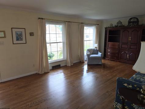 630 Killarney Drive Morgantown WV 26505