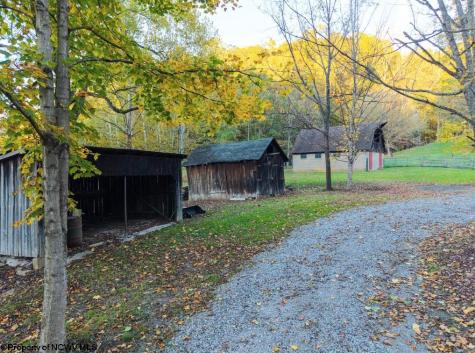 8067 Buckhannon Pike Mount Clare WV 24098