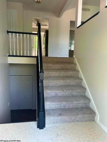 1002 Sherwood Circle Bridgeport WV 26330
