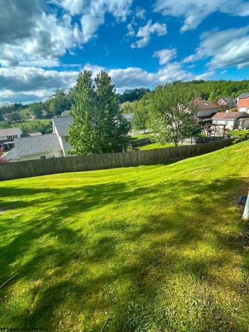 1002 Sherwood Circle Bridgeport WV 26330