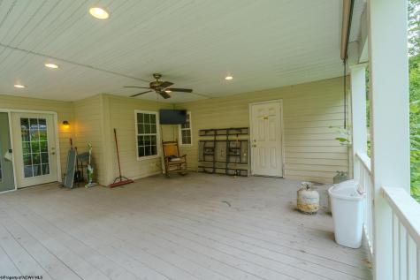 3539 Lazzelle Union Road Morgantown WV 26501