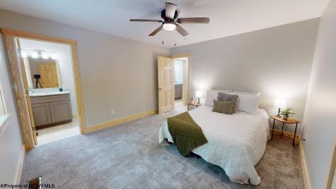 80 Beebalm Court Terra Alta WV 26764-3114