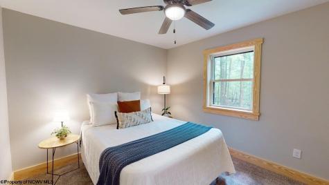 80 Beebalm Court Terra Alta WV 26764-3114