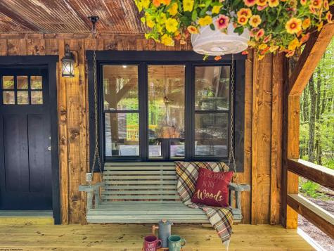 80 Beebalm Court Terra Alta WV 26764-3114