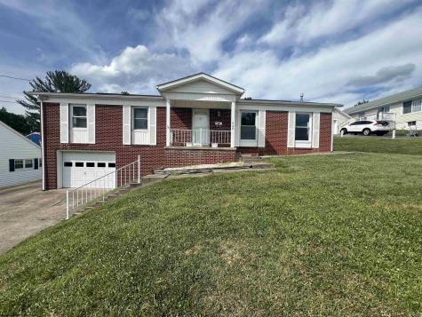 540 Hall Street Bridgeport WV 26330