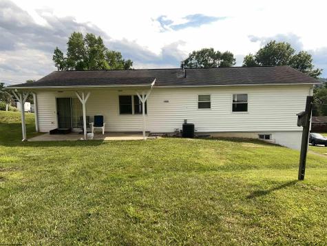 540 Hall Street Bridgeport WV 26330