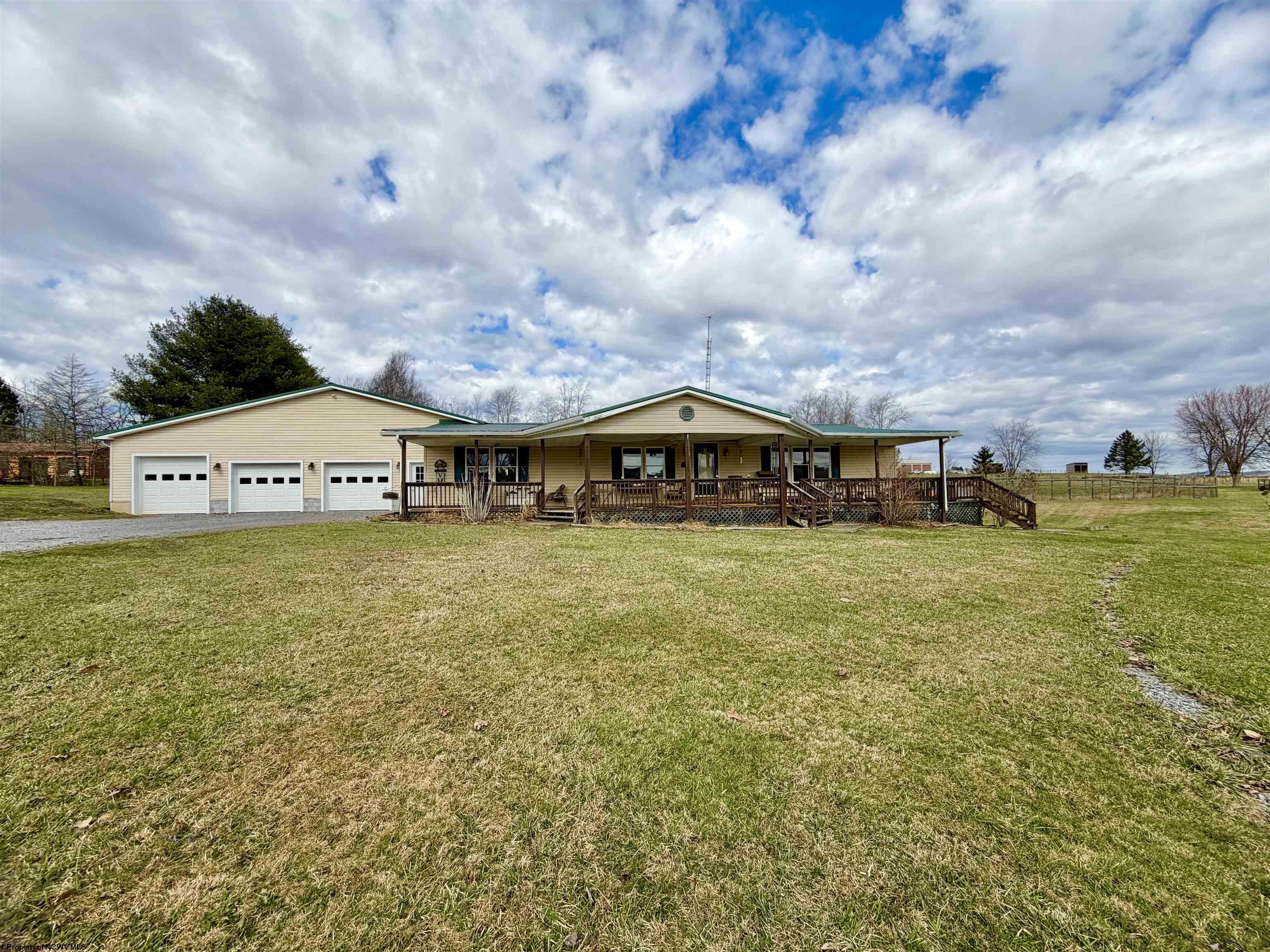484 Sunny Brook Road Reedsville WV 26547