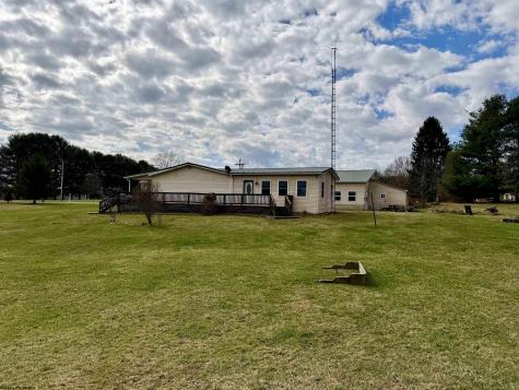 484 Sunny Brook Road Reedsville WV 26547