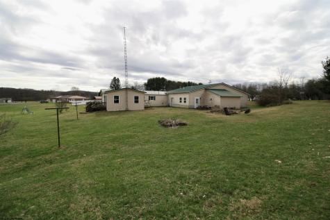 484 Sunny Brook Road Reedsville WV 26547
