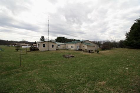 484 Sunny Brook Road Reedsville WV 26547