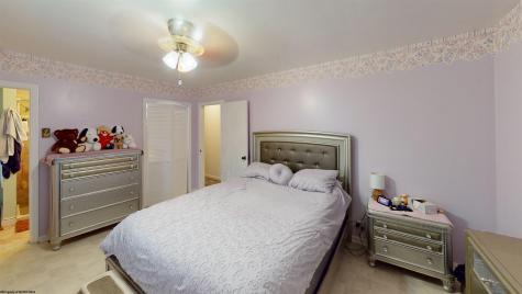 130 Gilbob Street Fairmont WV 26554-2019