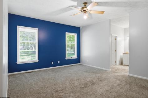 579 Black Cherry Drive Fairmont WV 26554