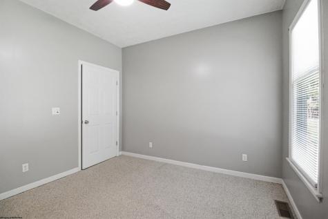 579 Black Cherry Drive Fairmont WV 26554