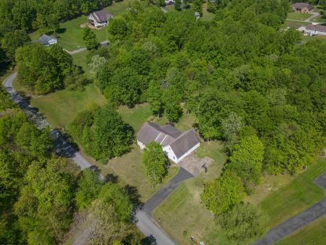 579 Black Cherry Drive Fairmont WV 26554