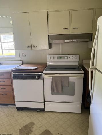 25267 Seneca Trail Valley Head WV 26294