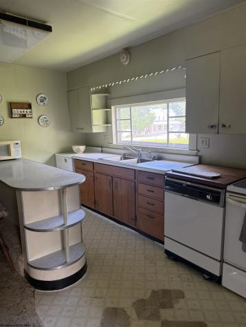 25267 Seneca Trail Valley Head WV 26294