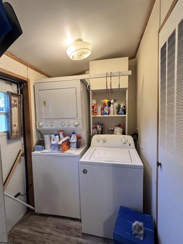 142 Mountain View Lane Philippi WV 26416