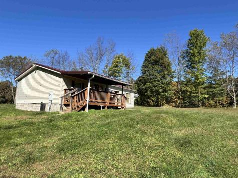 142 Mountain View Lane Philippi WV 26416