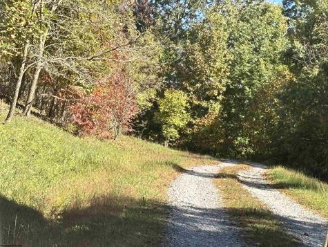 142 Mountain View Lane Philippi WV 26416
