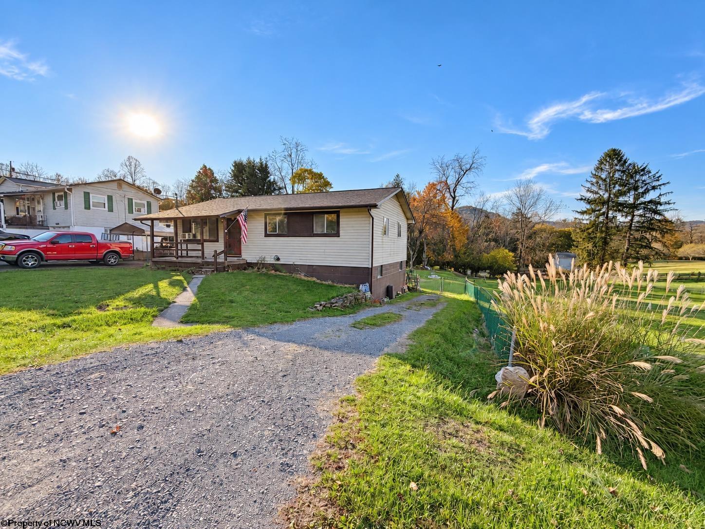 318 Long Street Parsons WV 26287