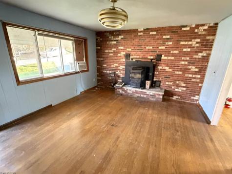 318 Long Street Parsons WV 26287