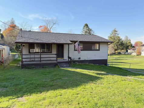 318 Long Street Parsons WV 26287